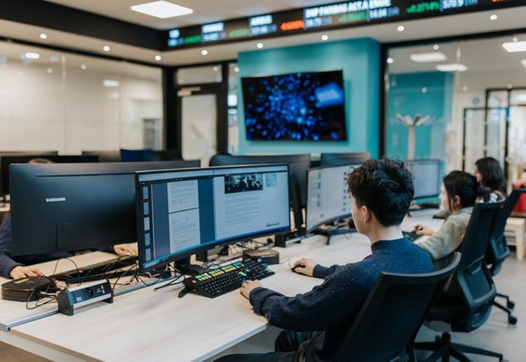 cover du contenu 3M décerne la bourse « Femmes en Data Sciences » à Irène Sunny, étudiante à l’ESSEC Business School