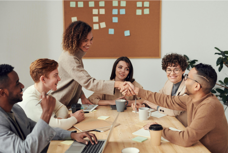 cover du contenu Apprendre, transmettre, s’engager : le conseil au service de la solidarité !