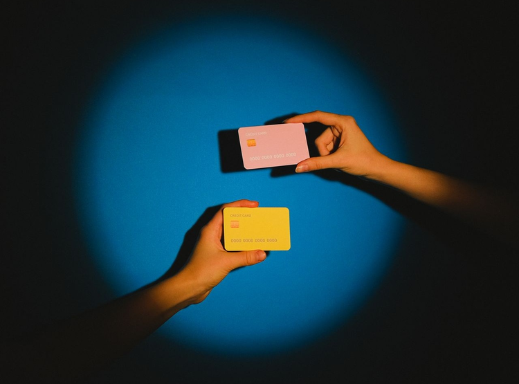 cover du contenu L'ascension fulgurante de Revolut en France, les banques traditionnelles commencent-elles à s'inquiéter?