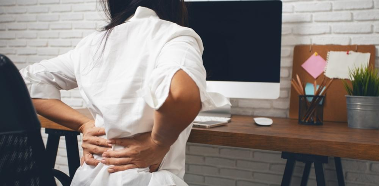 cover du contenu Au bureau ou en télétravail : comment éviter le mal de dos ?