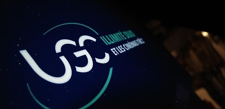 cover of content Canal+ veut racheter le groupe UGC en deux temps