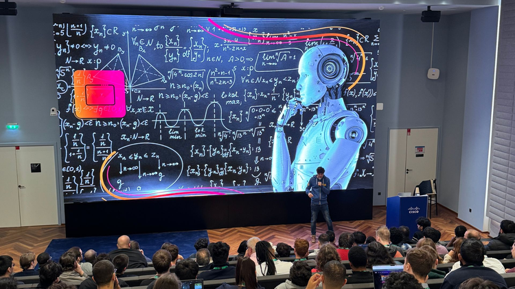 cover du contenu L'ESGI se rend chez Cisco 🌐 