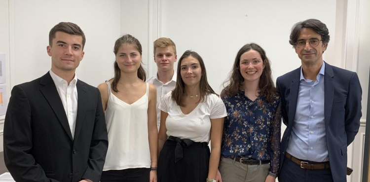 cover du contenu i-Fihn Consulting partenaire de l'ESSEC Business School dans le cadre de l'Expérience Projet