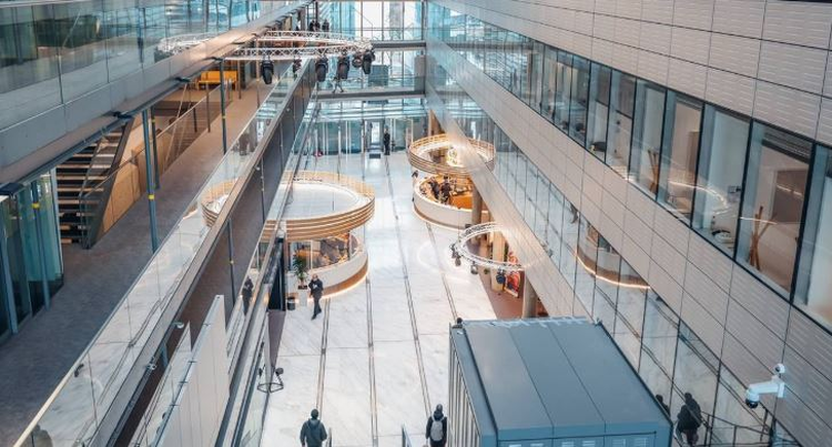 cover du contenu France Télévisions : une tech ambitieuse, responsable et pleine de sens !