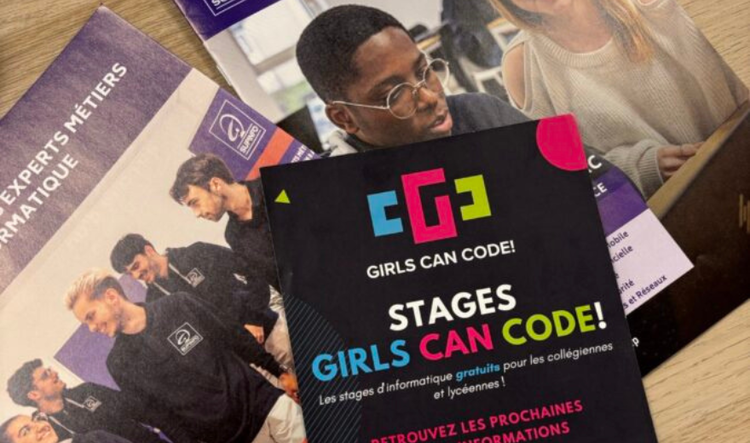 cover of content GirlsCanCode! à SUPINFO : initier les jeunes filles à l’informatique