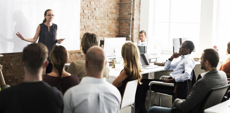 cover du contenu Hélium lance une formation en partenariat avec Pôle emploi et la région Grand Est pour le poste de gestionnaire santé et prévoyance