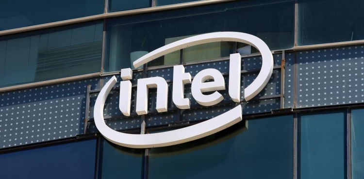 cover du contenu Intel Change de Stratégie pour Reconquérir sa Place de Leader
