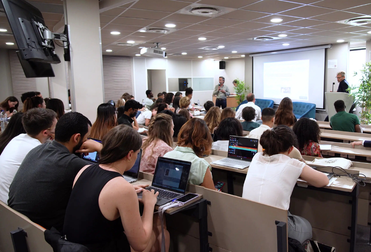 cover du contenu PPA Business School, Grande École de Commerce et de Management : leader de l’alternance en France 