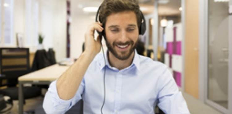 cover du contenu 4 règles d'or pour réussir un entretien Skype