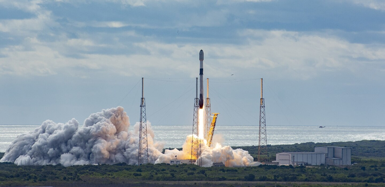 cover du contenu SpaceX veut se valoriser à plus de 1.750 milliards de dollars
