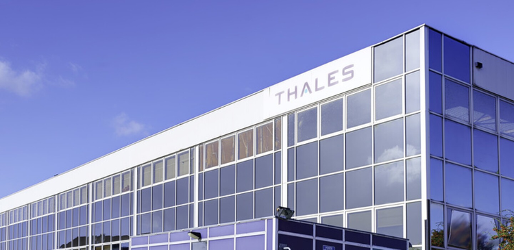 cover du contenu Thales confirme ses objectifs annuels après de solides prises de commandes