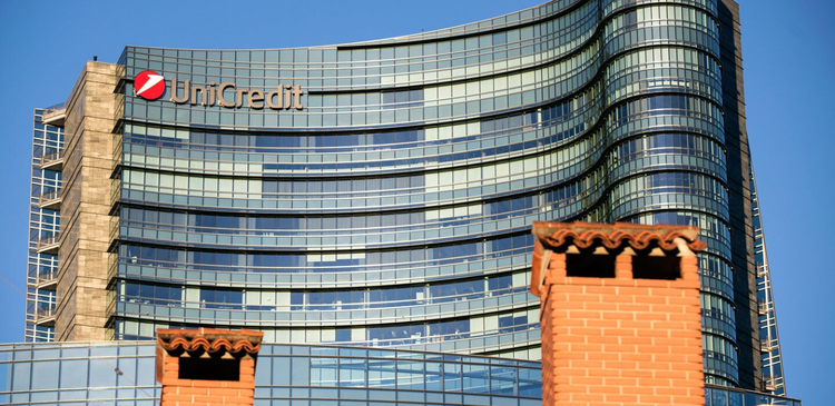 cover du contenu UniCredit obtient le feu vert de la BCE pour monter à 29,9% de Commerzbank