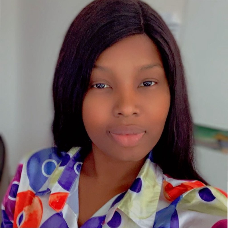 Nellia Jorcelie  OKOKO INGOBA 