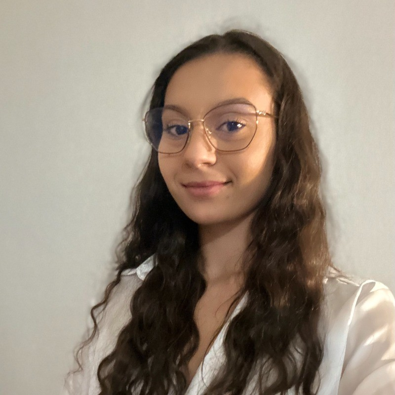 Yasmine Bendjaballah